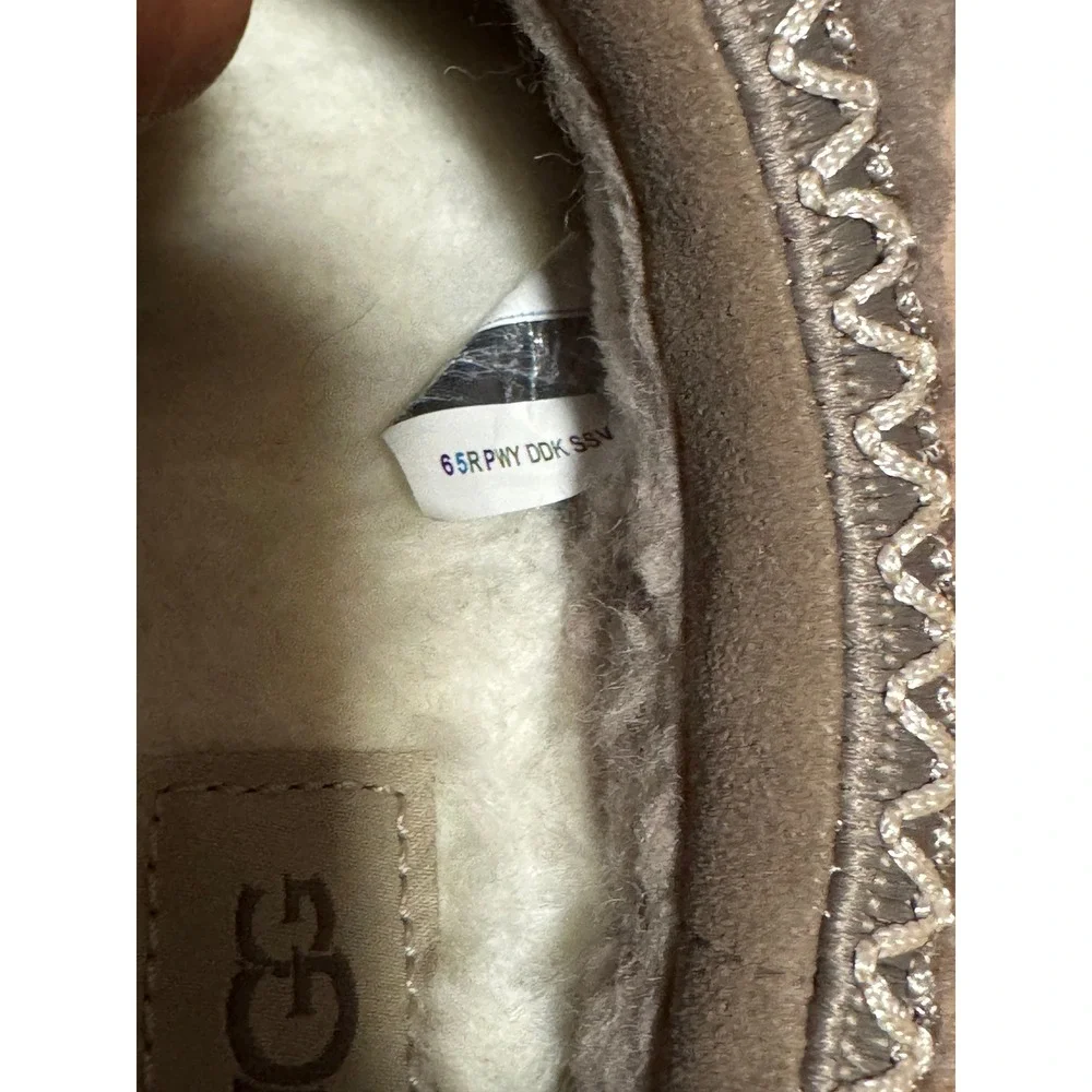 UGG Tasman II Curly Sheepskin Slippers Charcoal Grey 1167810K KIDS Size 13